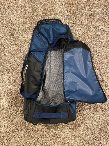 Easton Catcher's Bag