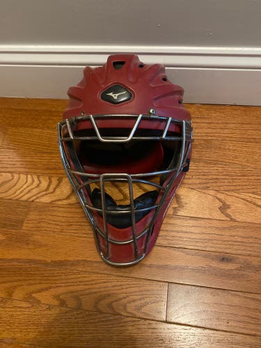 Red Mizuno Samurai Catcher's Mask