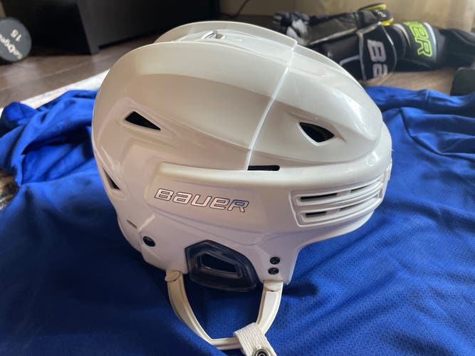 Used Adult Small Bauer  Re-Akt 200 Helmet