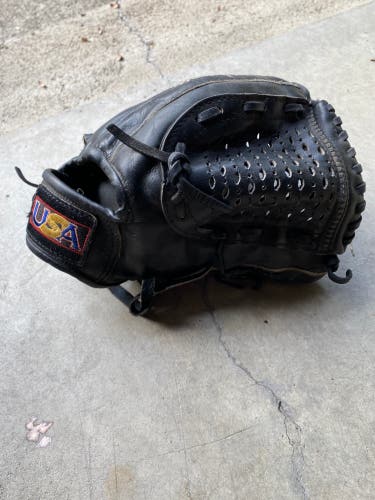 Nokona Infield 11" AMG 1200 Baseball Glove