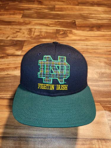 Vintage Notre Dame Fighting Irish NCAA College Sports Wool Blend Hat Snapback
