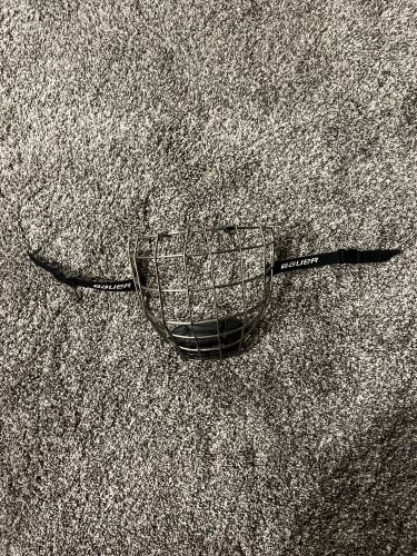 Medium Bauer Full Cage Profile III Facemask
