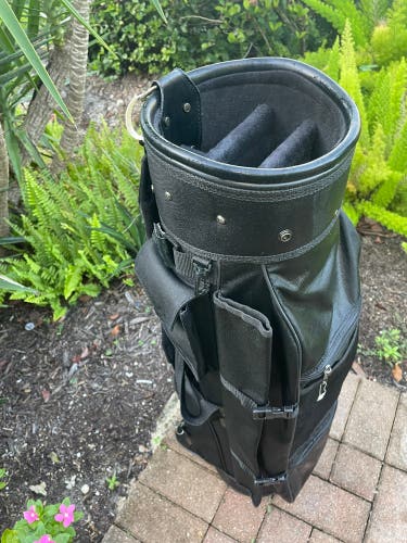 Golf cart bag With Club Dividers