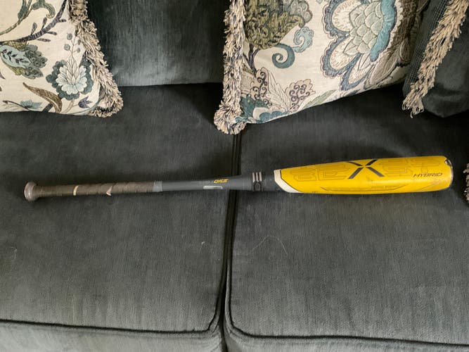 Used Easton Alloy Bat (-10) 22 oz 32"