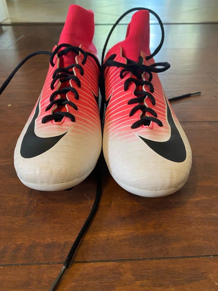 Pink Unisex New Size 8.5 (Women's 9.5) Nike Mercurial Victory VI FG Cleats