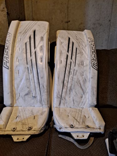 Used 28" Regular Passau Goalie Full Set