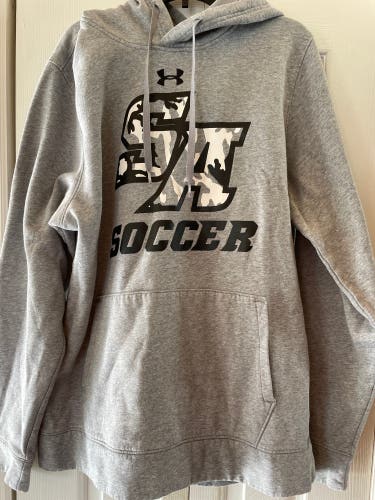 Saint Anthony’s Under Armour Sweatshirt gray adult medium