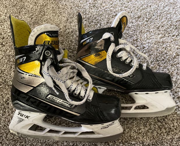 Used Bauer Regular Width Size 7 Supreme S37 Hockey Skates