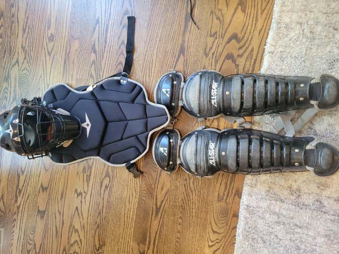 Used All Star League Series Catcher's Set (Age 9-12)