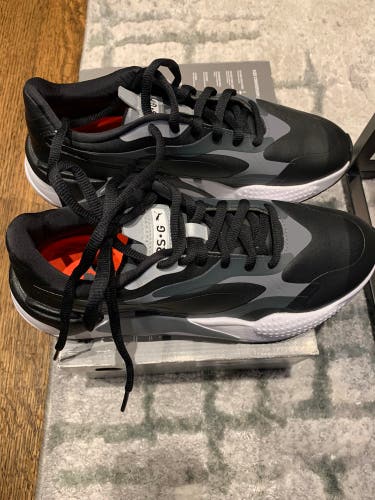 New Men's Size 9.5 (Women's 10.5) Puma RS-G Spikeless Waterproof Golf Shoes