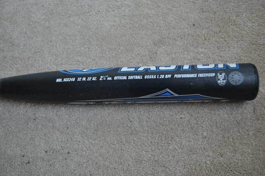 Batte de softball 32 en 22 oz Easton Synergy Fastpitch SCX24B composite