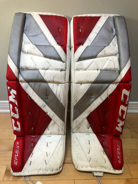 34" + 1 CCM Eflex 5 Goalie Leg Pads