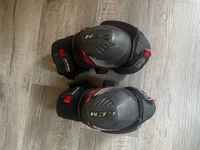 Used Large CCM JetSpeed FT1 Elbow Pads