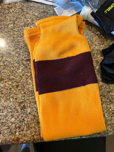 Yellow Used  K1 Socks