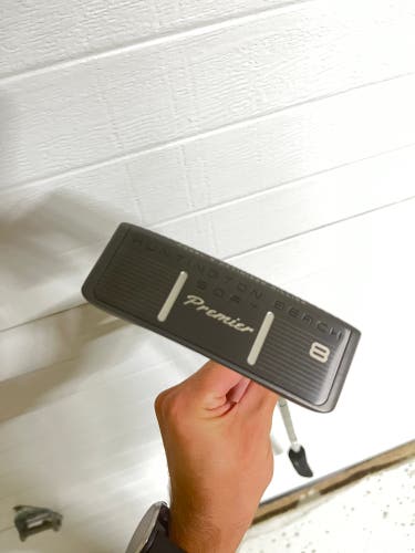 Cleavland golf Huntington Beach Soft Premier 8