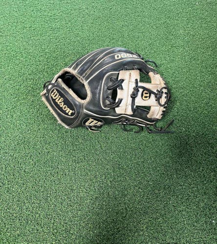 Wilson 11.25" A2000 Baseball Glove