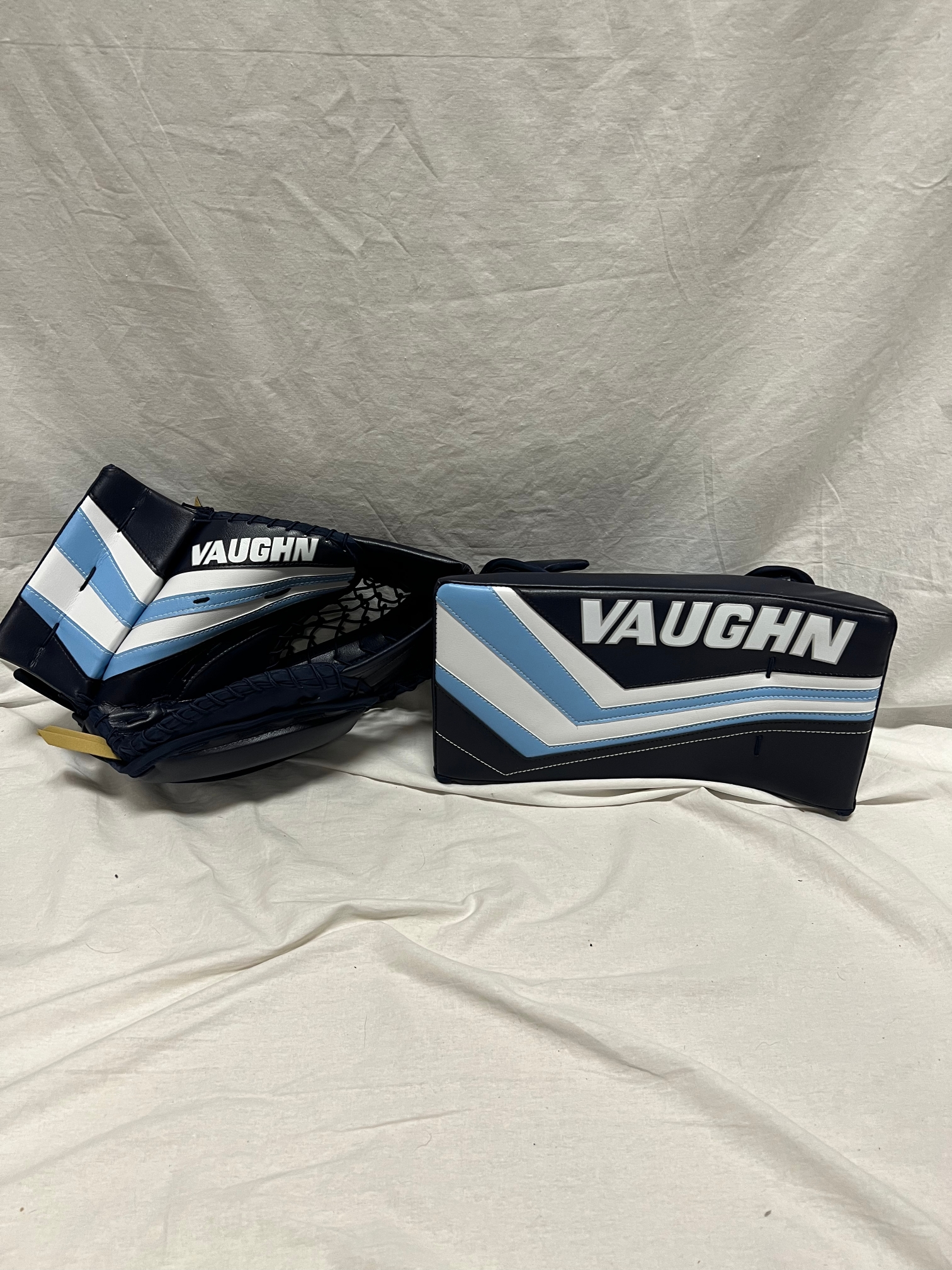 New Pro Return Vaughn SLR2 Glove Set