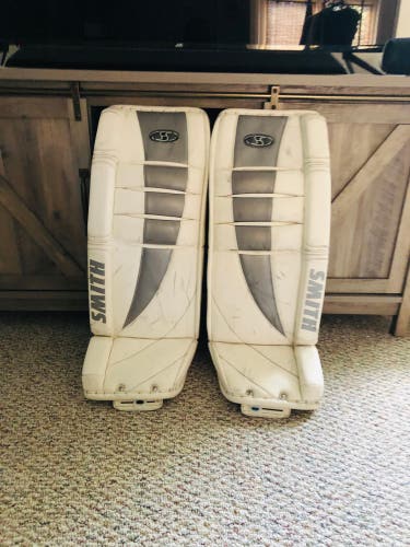 Smith 34.5 inch Pro pads in excellent condition