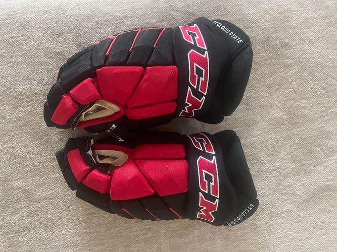 CCM 15" Pro Stock Pro Model Gloves