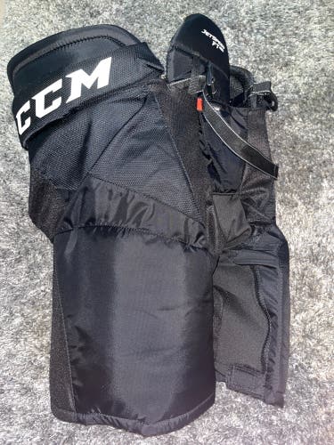 Senior Medium CCM  JetSpeed FT485 Hockey Pants