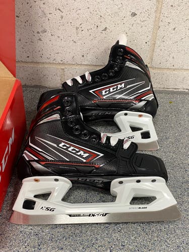 CCM Jetspeed FT480 Hockey Goalie Skates Regular Width Junior Size 3