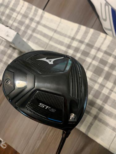 Men's Mizuno Right Handed ST-Z 220 Driver Stiff Flex 9.5 Loft