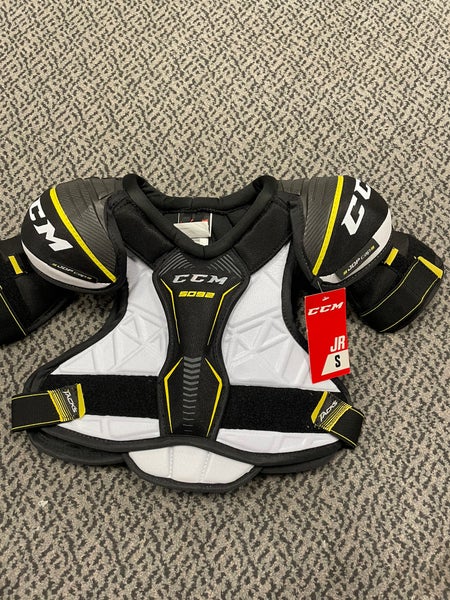 CCM 5092 Junior Small Shoulder pads