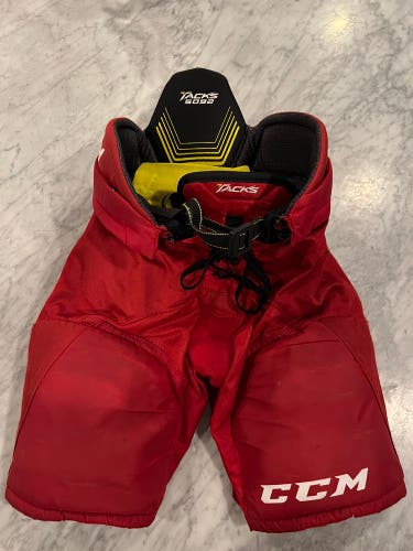 Junior Medium CCM Tacks 5092 Hockey Pants