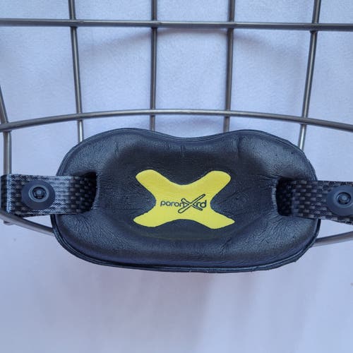 Large Bauer RE-AKT Titanium Face Mask Cage