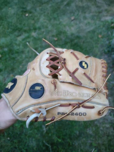 SSK Pro series made in Japan Baseball Glove RHT 11.25"