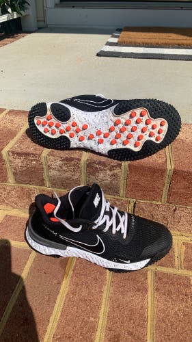 Nike Alpha Huarache Elite 3 Turf, Size 9
