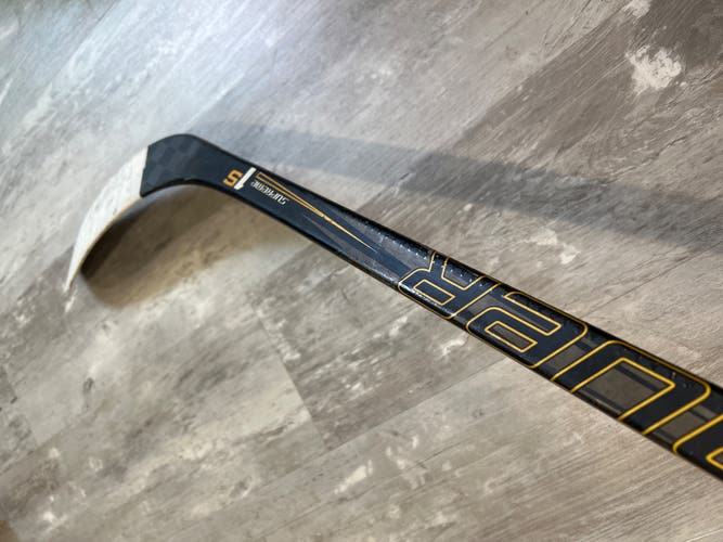 Bauer Supreme 1S Hockey Stick RH