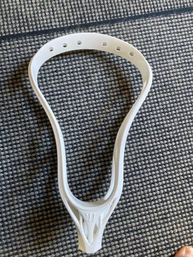 New Attack & Midfield Unstrung Evo 4 Head