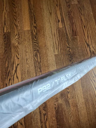 *Two Pack* Brand New Left Hand P92 Vapor Hyperlite Hockey Stick