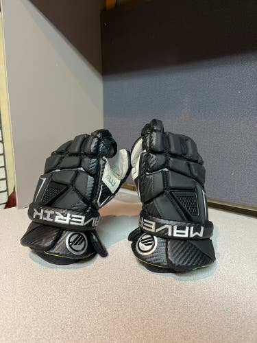 New Player's Maverik 13" M5 Lacrosse Gloves