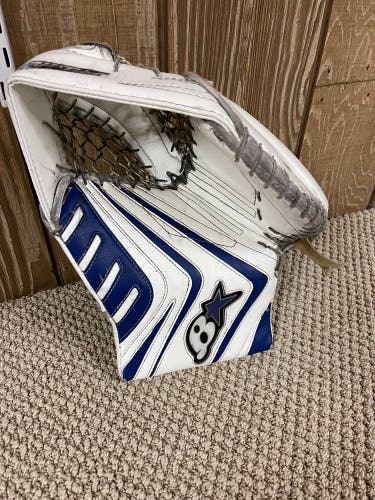 Brian’s Optik goalie glove