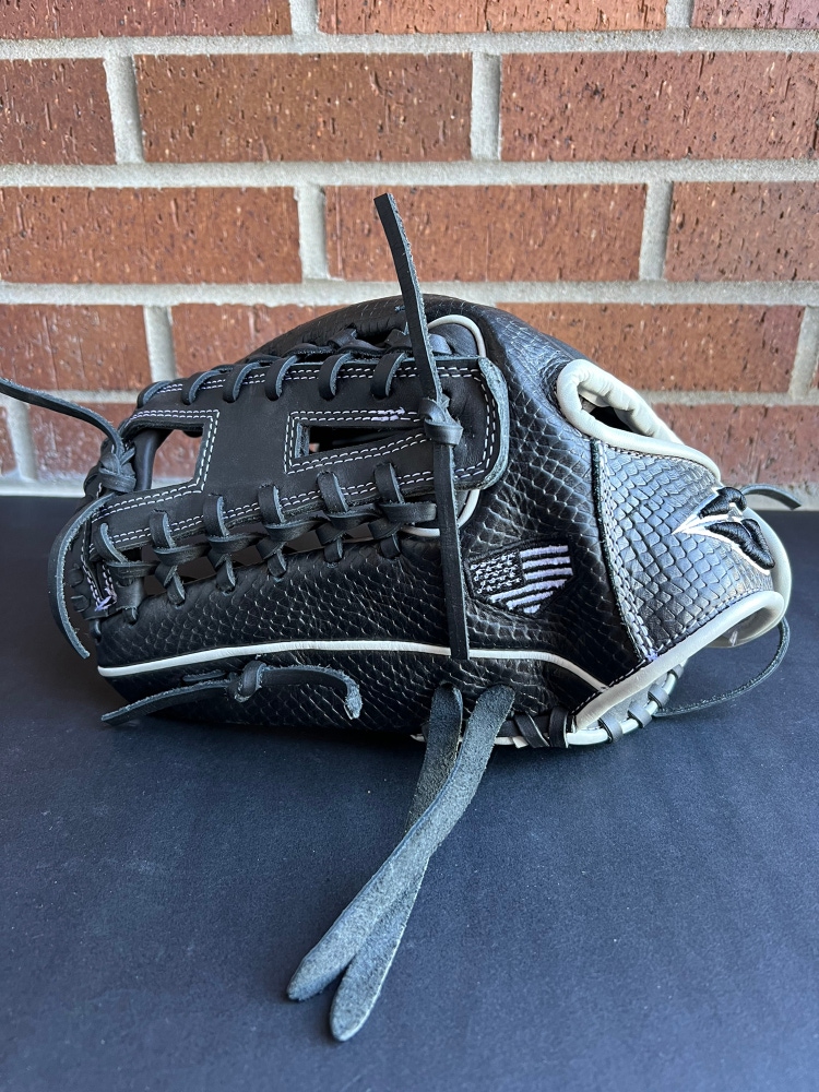 Goin Yard  Outfield 12.75" Pro series Baseball Glove