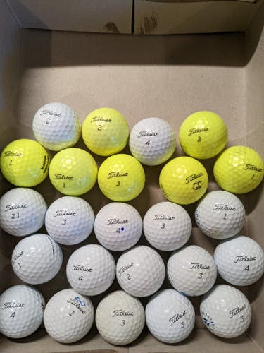 Used Titleist Pro V1 Balls 24 Pack (2 Dozen) White & Yellow (4A)