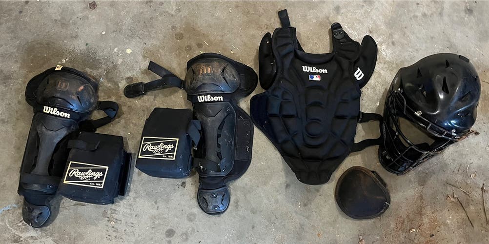 Youth Wilson’s Catcher’s Gear
