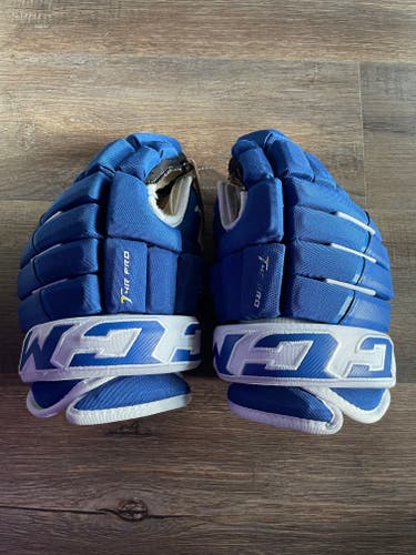 Lightly Used CCM Tacks 4 Roll Pro Gloves 13"