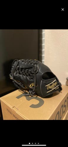 Left Hand Throw 11.75" Heart of the Hide Baseball Glove