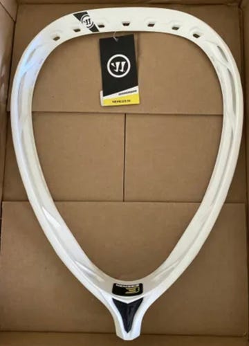 New Warrior Unstrung Nemesis 3 Goalie Head