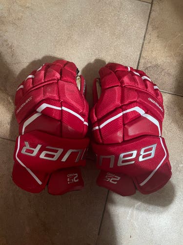 Bauer 14"  Supreme 2S Pro Gloves