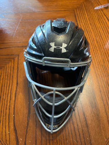 Under Armour Catcher's Mask
