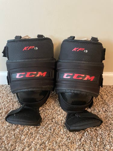 CCM KP 1.9 Goalie knee pads