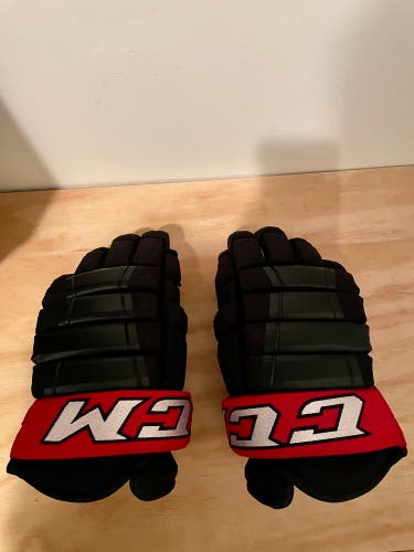 Brand new ccm hg97 pro gloves size 14