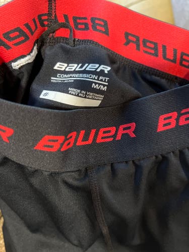 Black Used Medium Bauer Compression