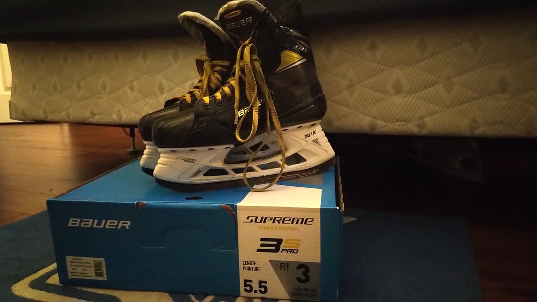 Used Bauer Supreme 3S Pro Hockey Skates Extra Wide Width Size 5.5
