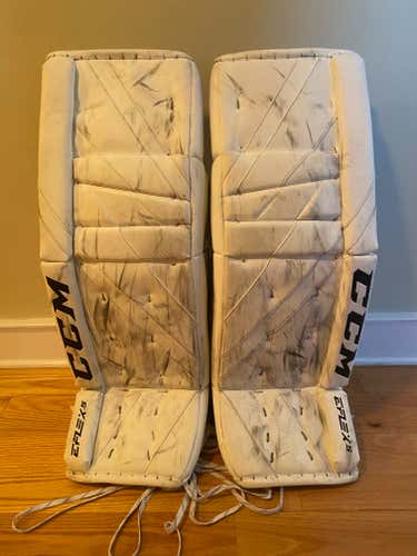 Used 34" CCM Eflex 5 Goalie Leg Pads