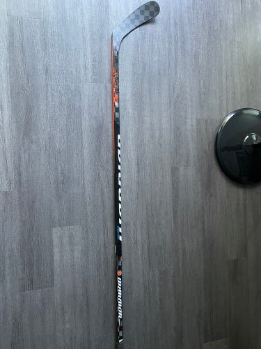 Warrior Fantom QRE RH 85 Flex Hockey Stick